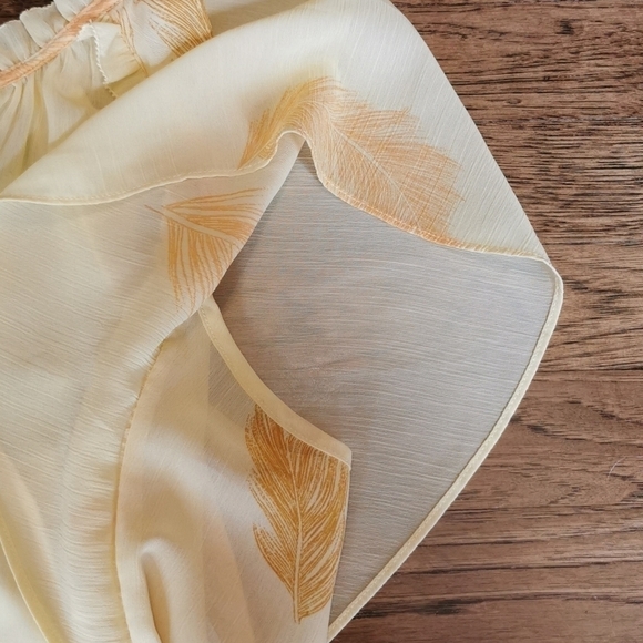 𝅺Dex Sheer Shirt Frill Boho Yellow Gold Feathers M - Picture 8 of 11